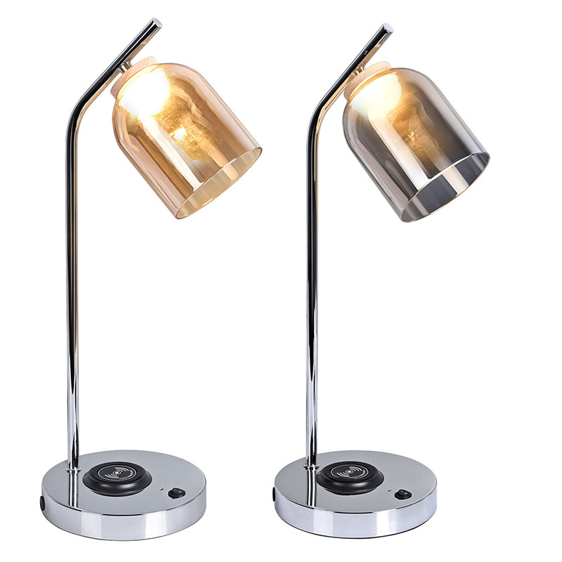 QI ducitur desk lucerna cum vitreis umbra